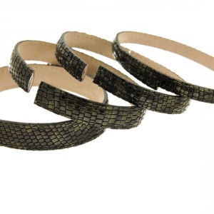 Bracciali rigidi in vera pelle stampa “croco”