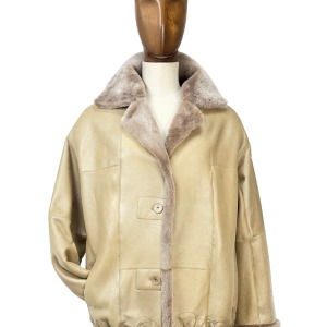 Bomber Donna in Shearling Oro Pallido con Fondo Arricciato e Cuciture a Vista
 