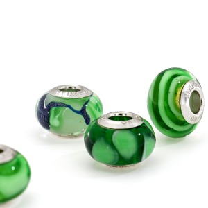 Green Charms with Silver Ring – Murano Line Beads