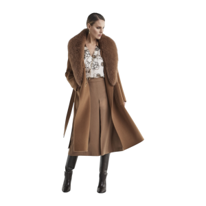 Tapa larga con cuello