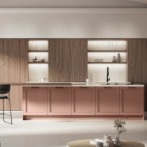 Opera Cucina classica con anta con telaio in massello