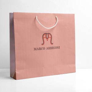Shopper in paper